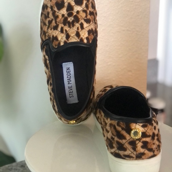Steve Madden Leopard Canvas Slip Ons Size 3 Offers Welcome - Picture 6 of 8